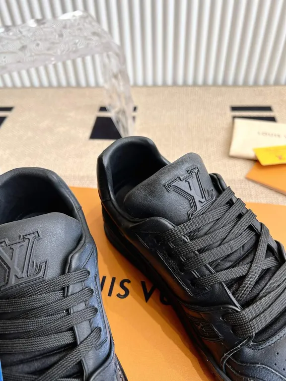 Louis Vuitton Shoe 